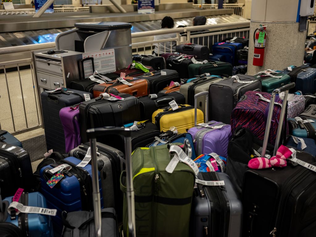 Passengers stranded, bags pile up as Southwest cancels flights