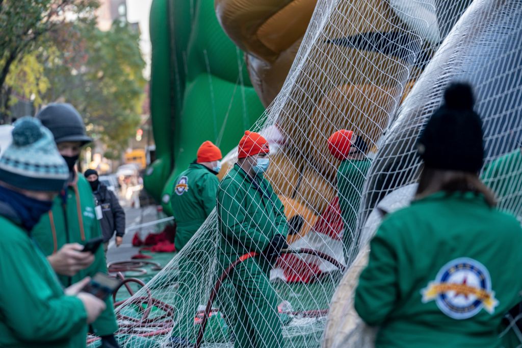 Photos: Macy's Thanksgiving Day Parade 2021