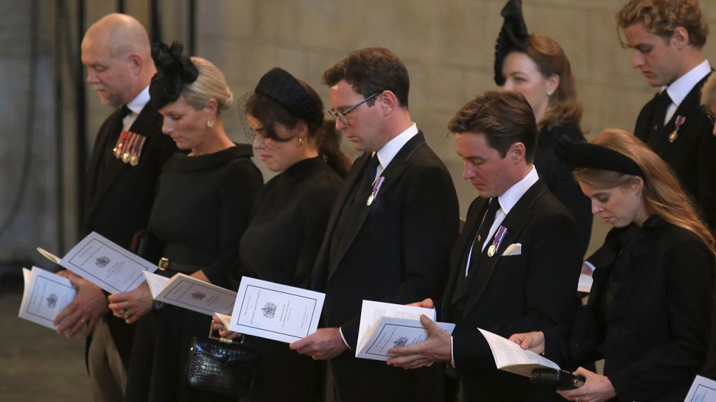 The Coffin Carrying Queen Elizabeth II Is Transferred From Buckingham Palace To The Palace Of Westminster