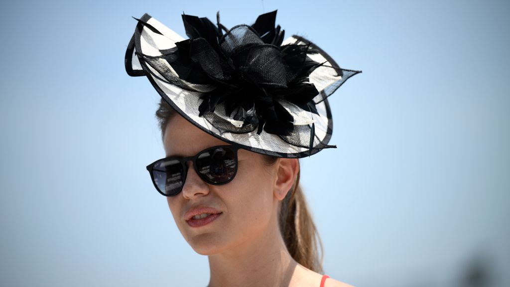 Preakness hats turn heads