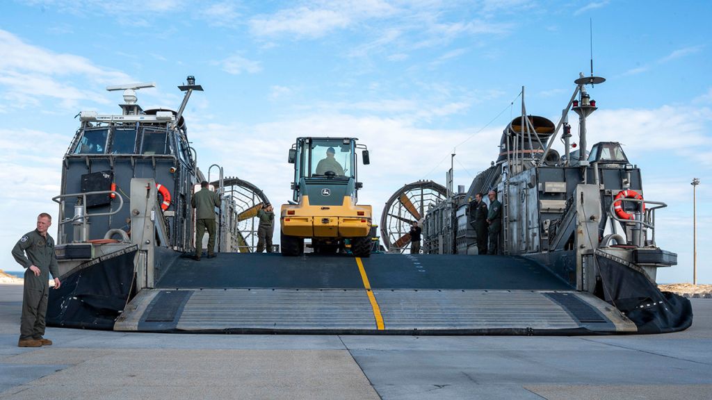 Navy recovers Chinese balloon debris off SC coast