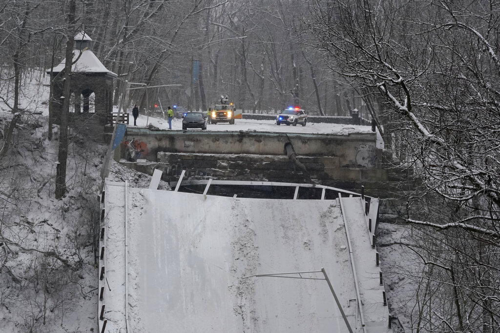 Bridge collapse