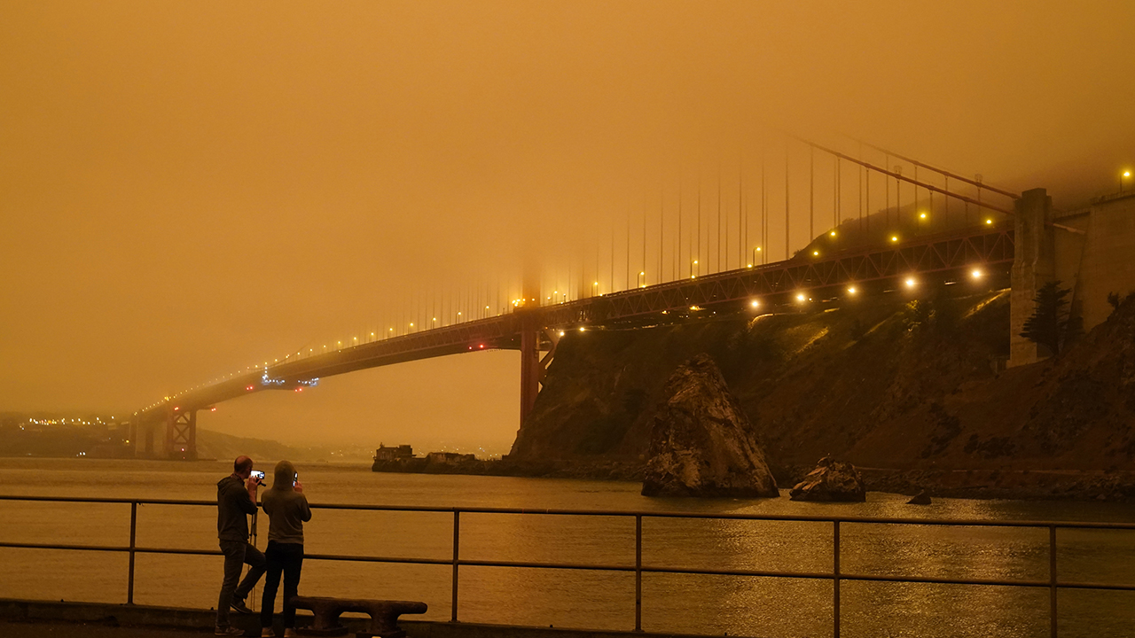 Smoke from wildfires turn skies orange over San Francisco, Bay Area