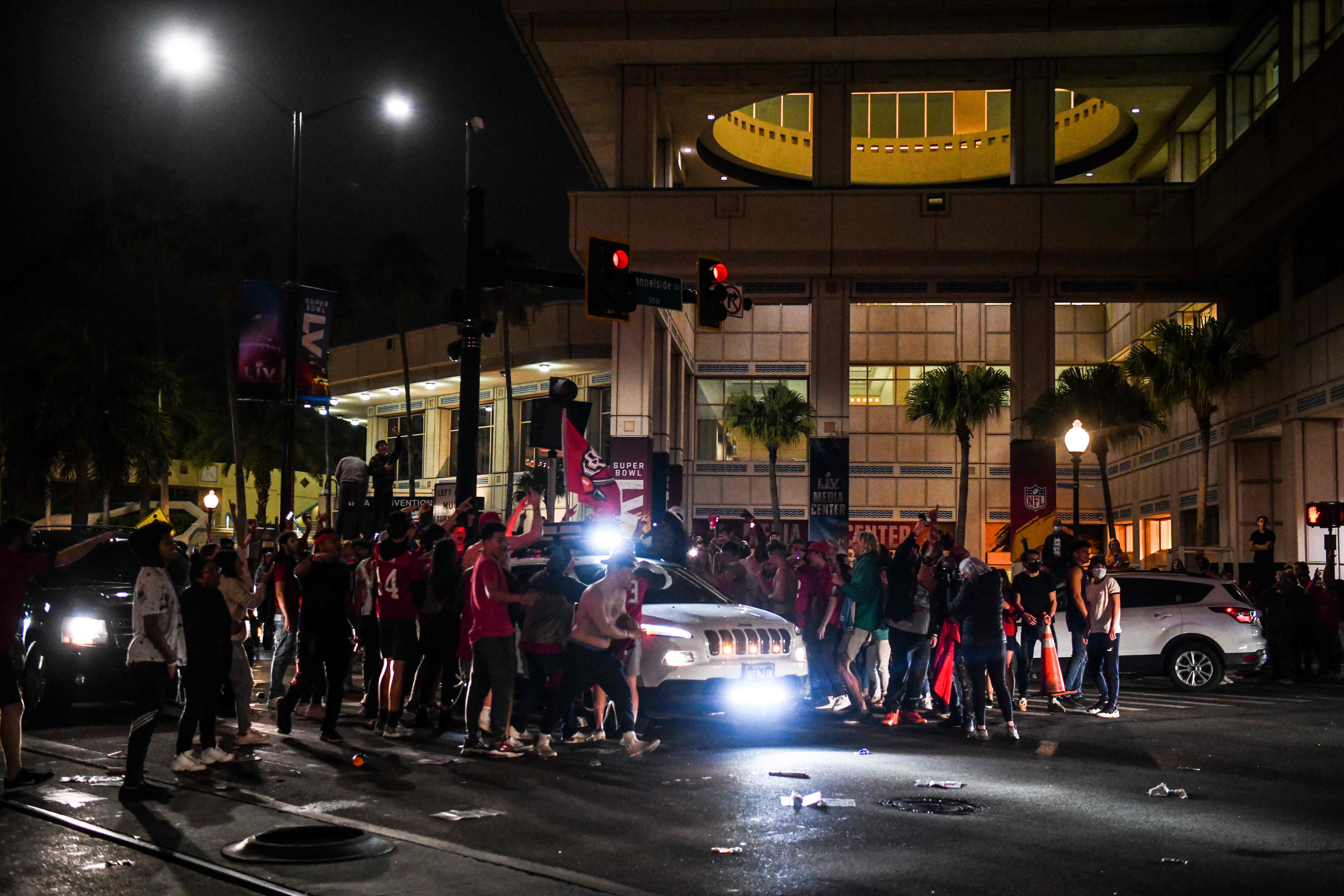 Photos: Tampa Bay fans crowd streets to celebrate Bucs' Super Bowl win