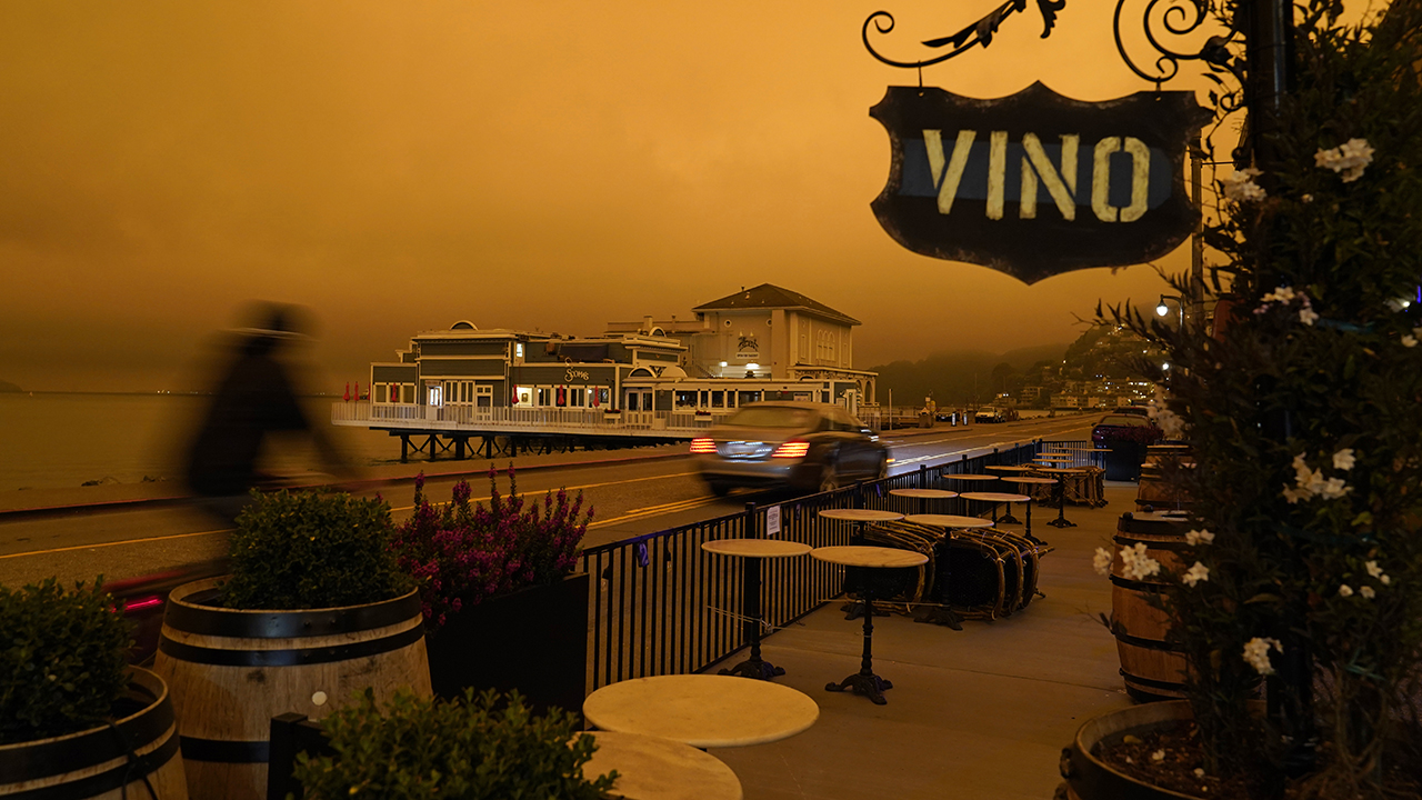 Smoke from wildfires turn skies orange over San Francisco, Bay Area