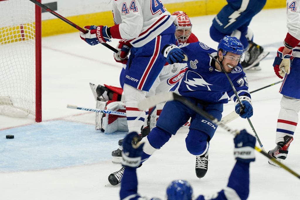 Photos: Tampa Bay Lightning beat Montreal Canadiens to win 2nd straight Stanley Cup