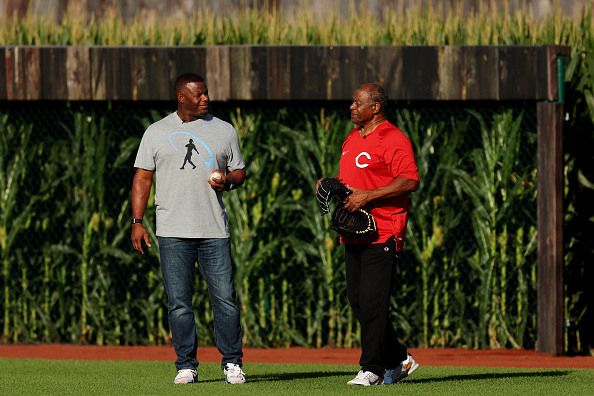 Photos: Cubs beat Reds in second 'Field of Dreams' game