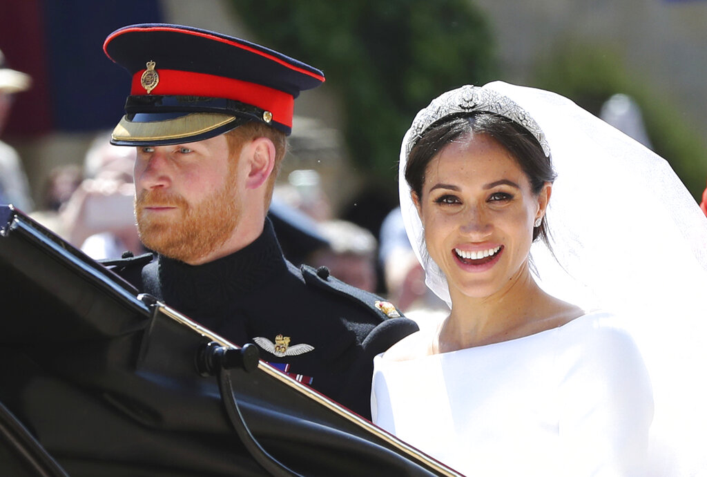 Photos: Prince Harry, Meghan celebrate second anniversary