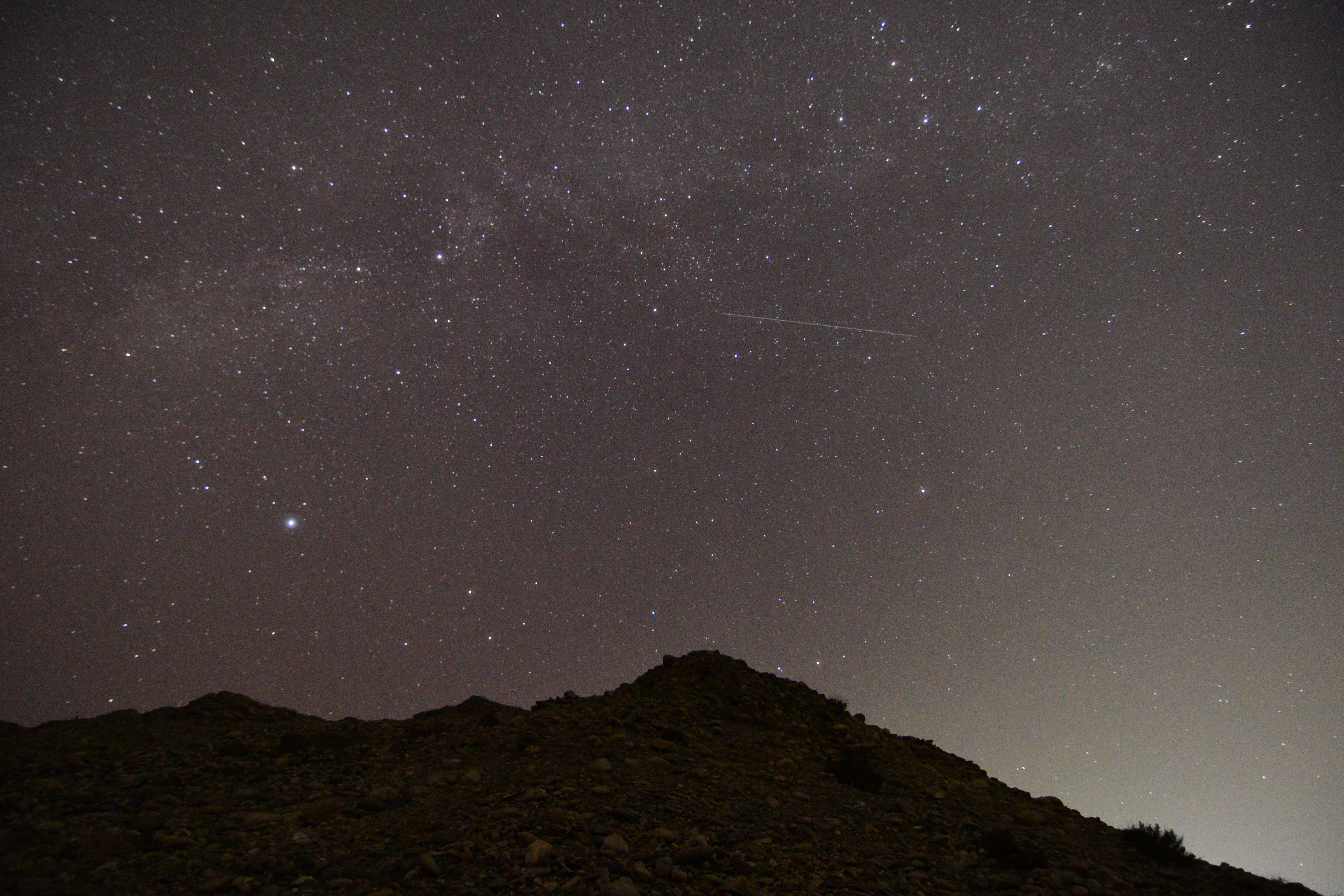 Photos: 2020 Geminid meteor shower lights up the night sky