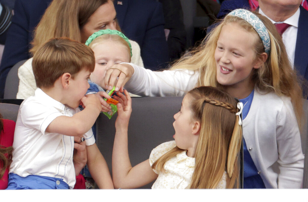 Prince Louis pageant antics