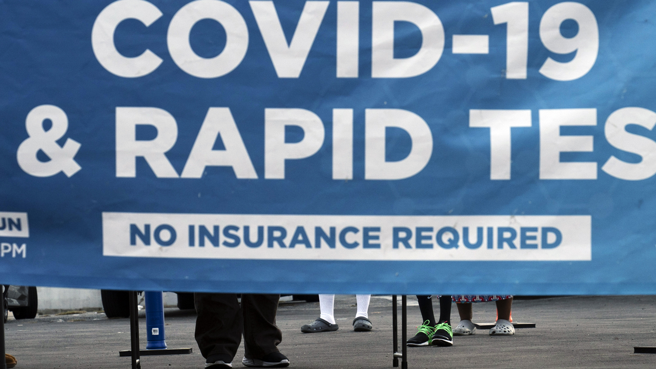 Coronavirus: Biden to offer 500M at-home, rapid tests amid omicron surge