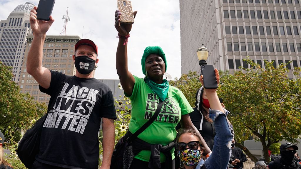 Protests continue after grand jury announces charging decision in Breonna Taylor's death
