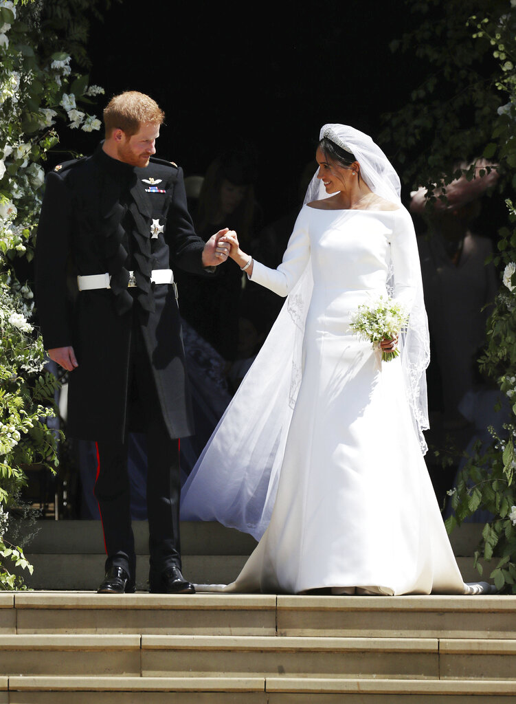 Photos: Prince Harry, Meghan celebrate second anniversary