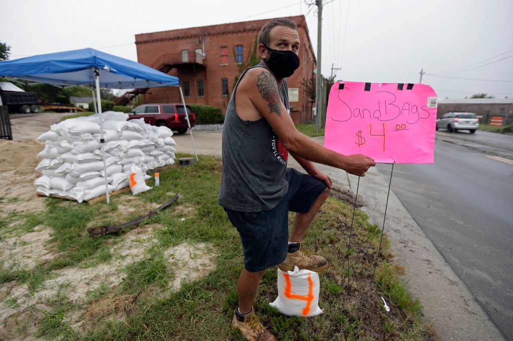 Hurricane Isaias strikes the Carolinas