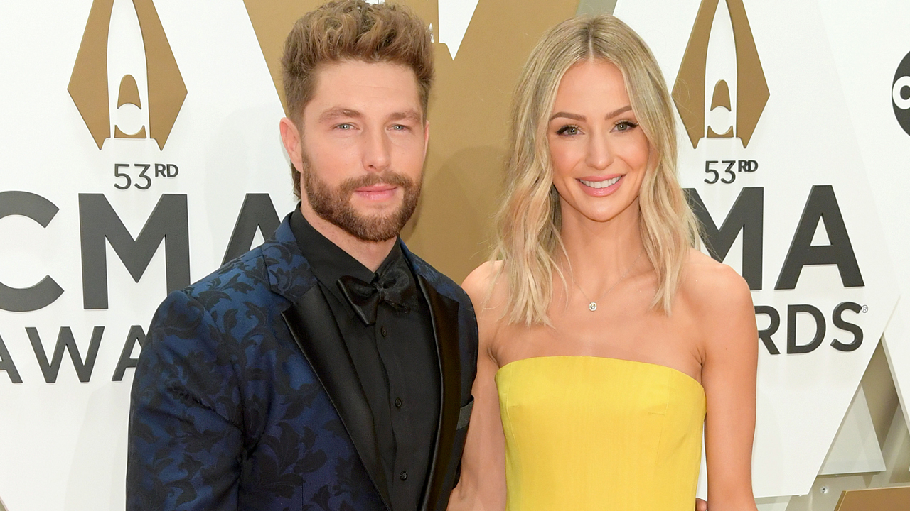 Country singer Chris Lane, 'Bachelor' star Lauren Bushnell Lane expecting first child