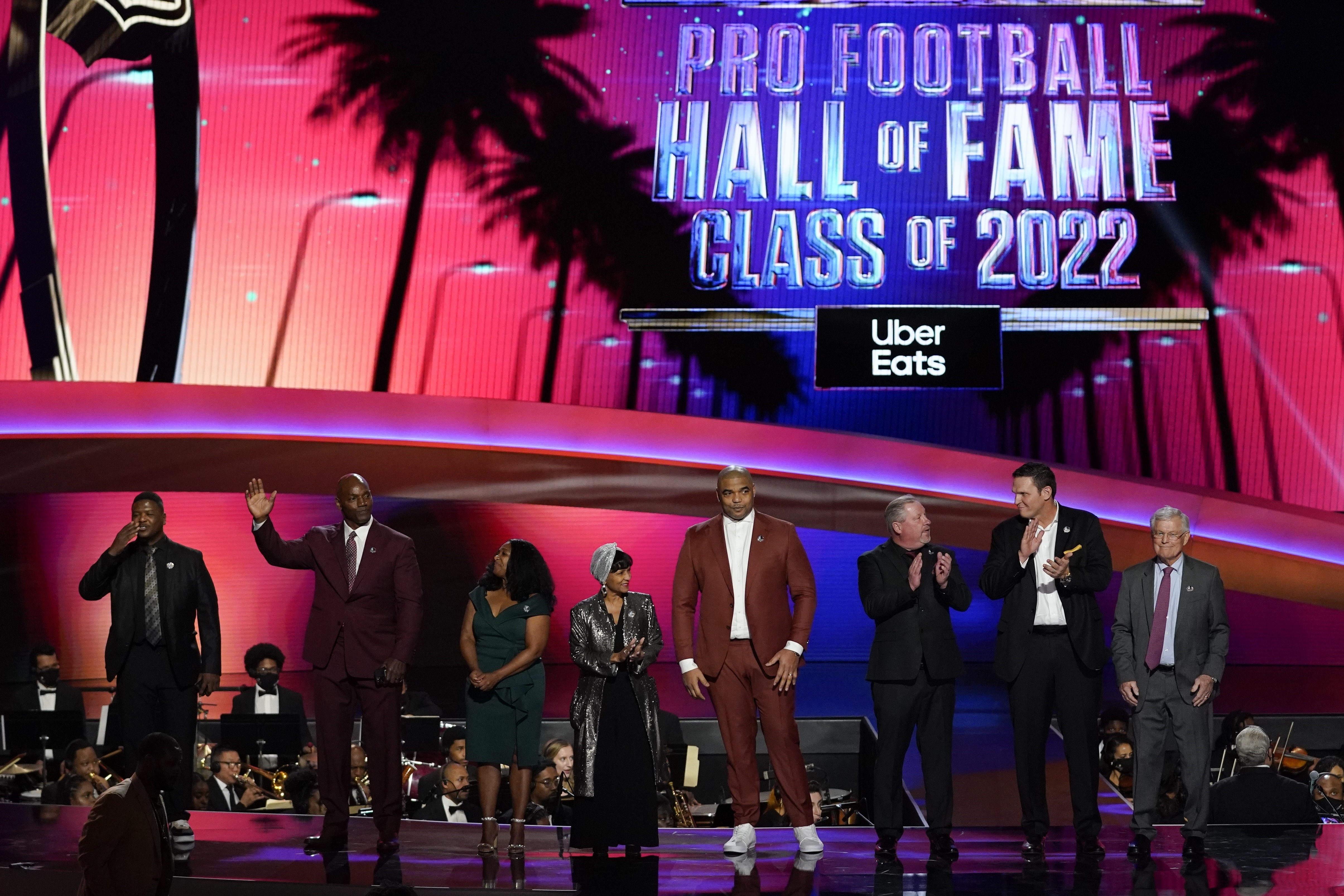 Photos: Pro Football Hall of Fame welcomes 8 members
