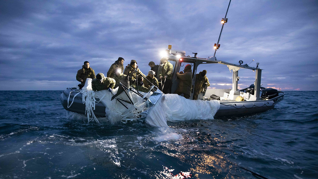 Navy recovers Chinese balloon debris off SC coast