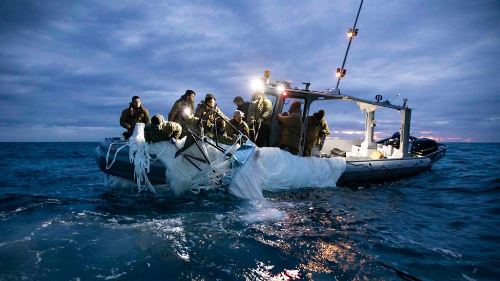 Navy recovers Chinese balloon debris off SC coast