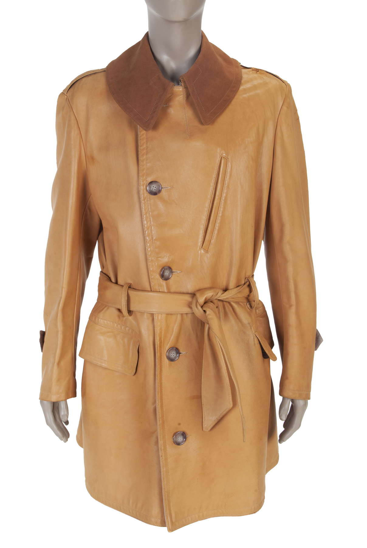 Photos: Treasures for sale in “Hollywood Legends” auction