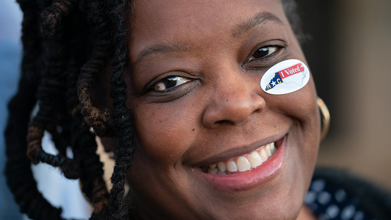 Photos: Voters head to polls for Election Day 2022