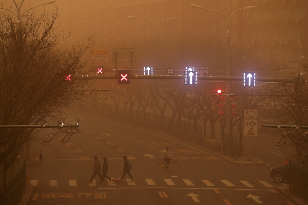 Worst sandstorm in a decade sweeps across China