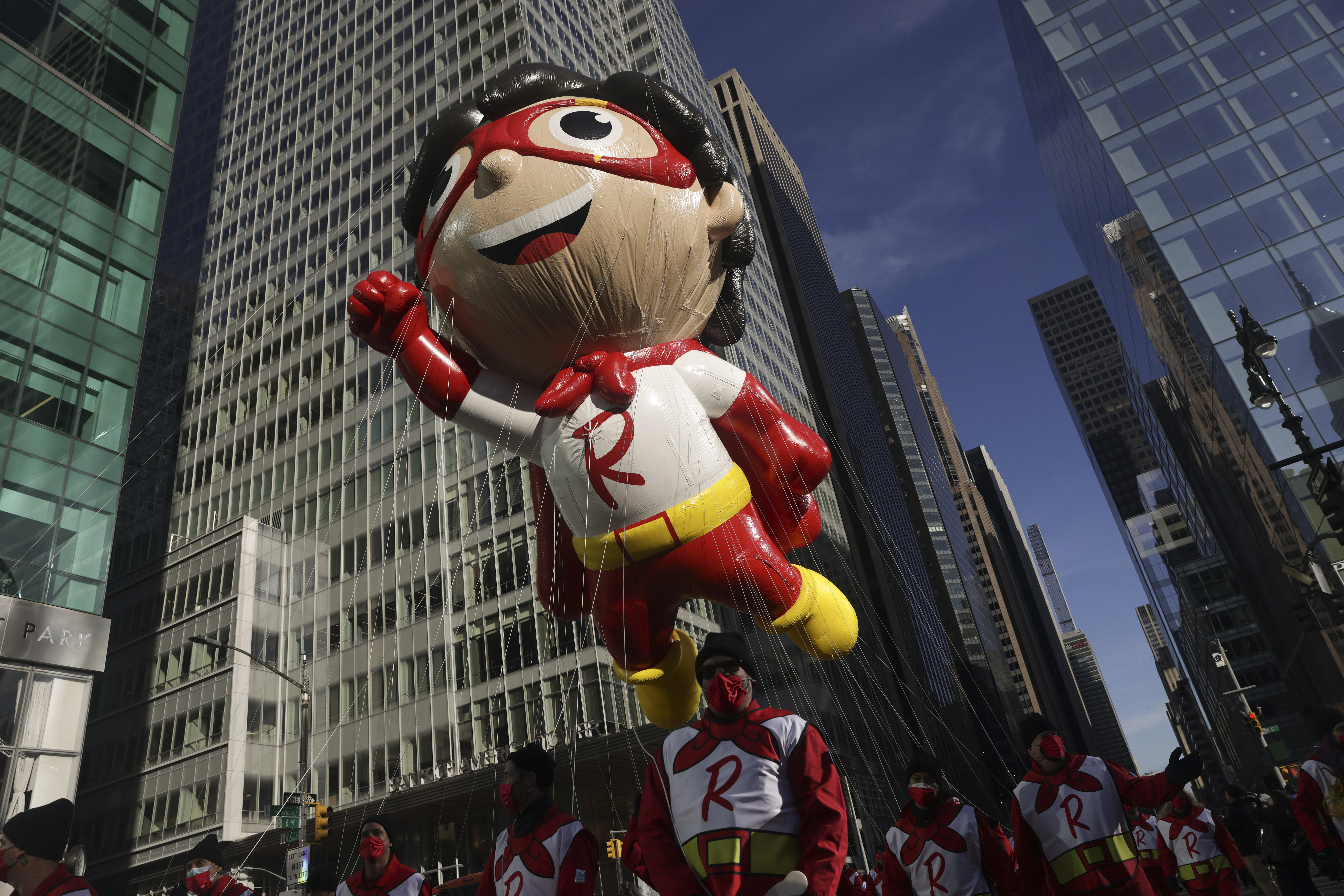 Photos: Macy's Thanksgiving Day Parade 2021