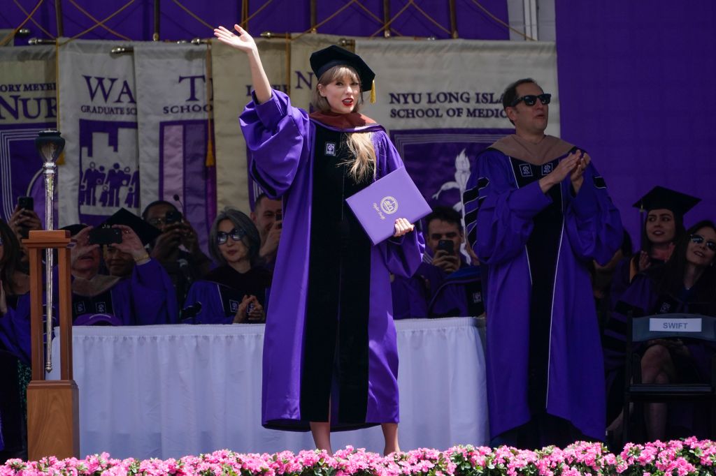 Photos: Taylor Swift delivers commencement address at NYU