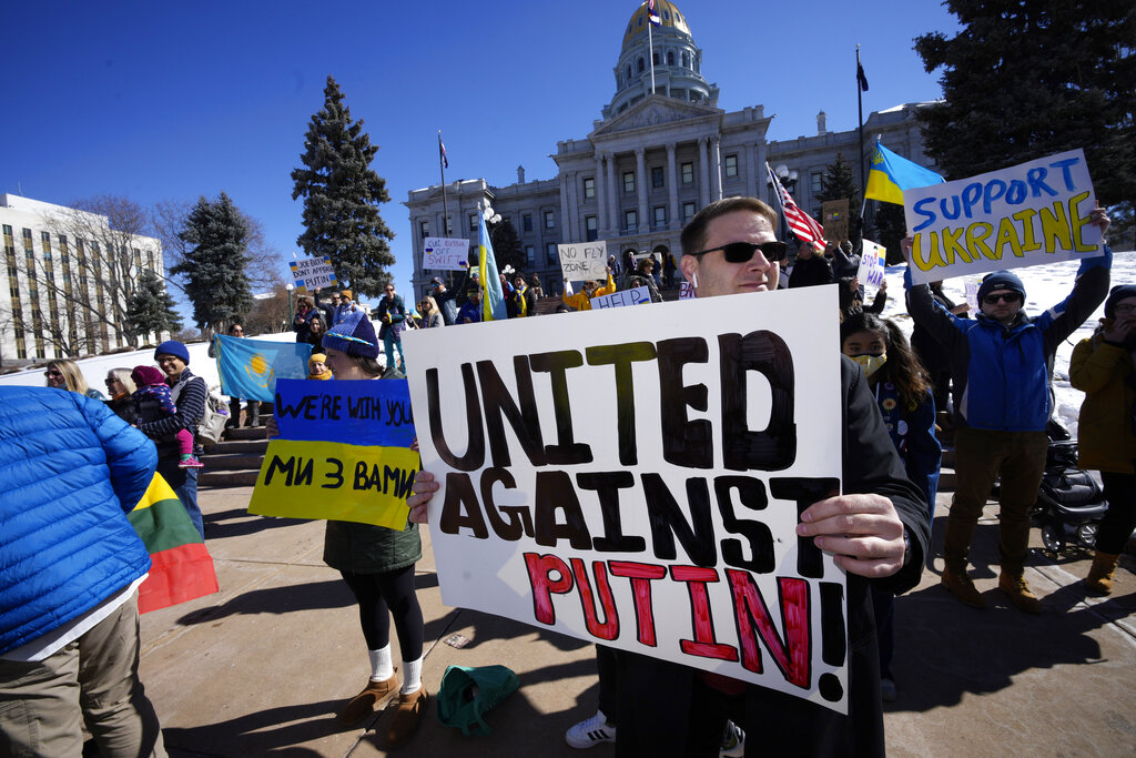 Invasion of Ukraine protested across the globe