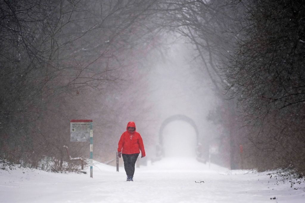 Photos: Winter storm dumps snow, ice on more states