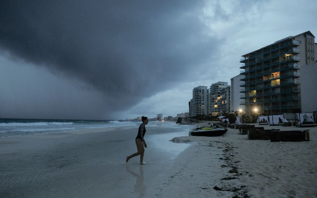 Photos: Hurricane Zeta makes landfall along Mexico's Yucatan Peninsula