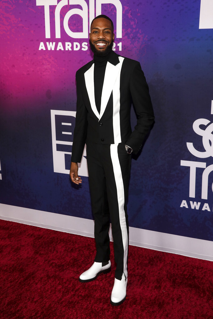 2021 Soul Train Awards red carpet