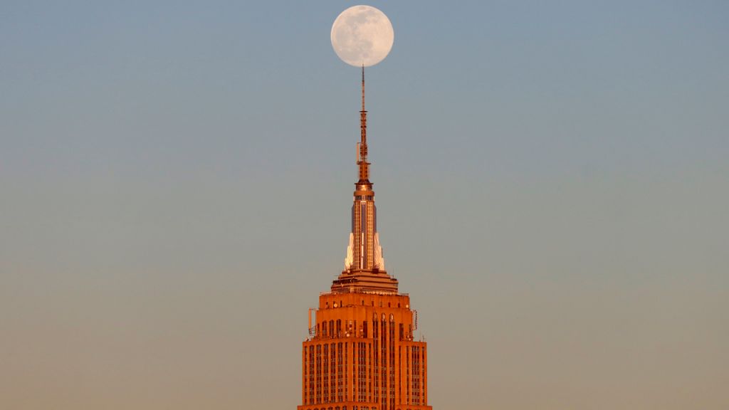 Photos: Snow Moon 2022 brightens the night sky