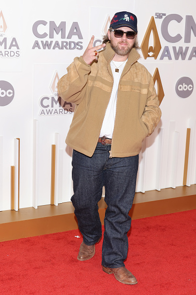 Photos: CMA Awards 2022 red carpet