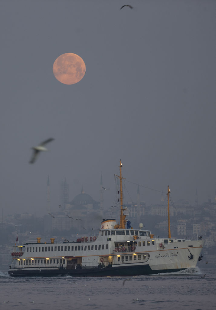 Photos: Snow Moon 2022 brightens the night sky