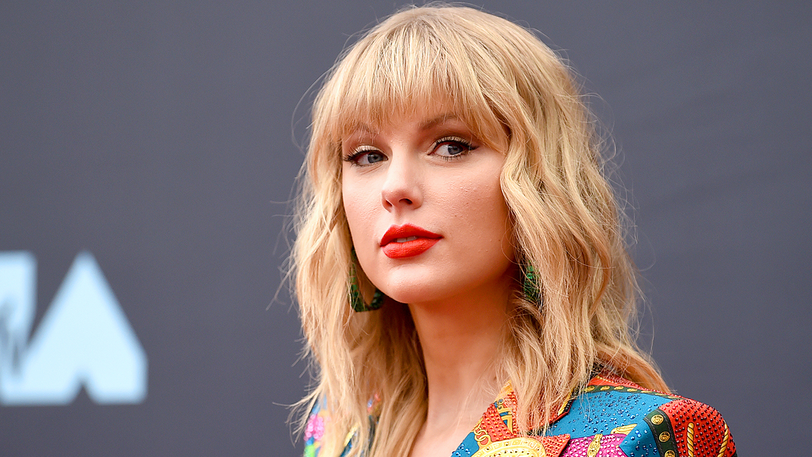 Taylor Swift announces surprise album