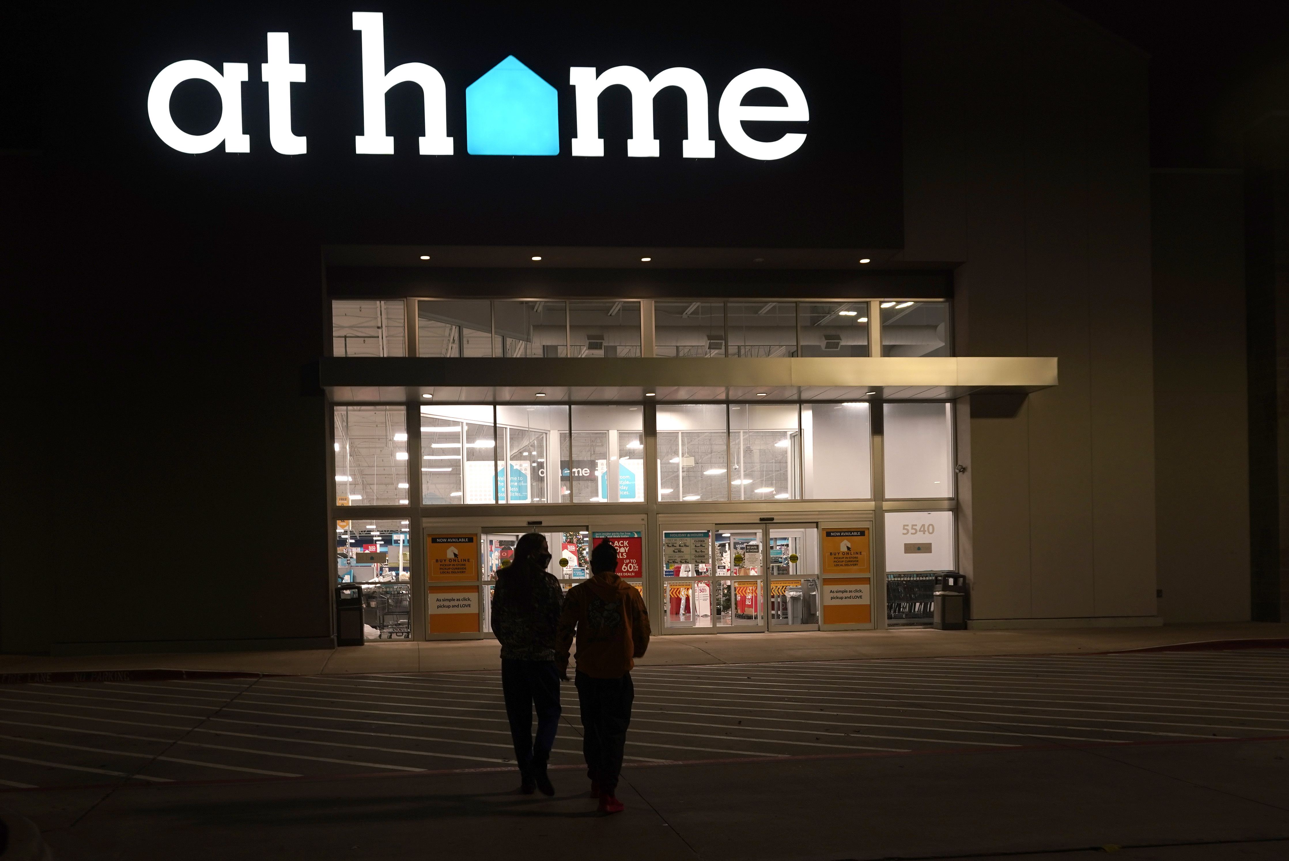 Photos: Black Friday shoppers hit stores for holiday deals amid coronavirus pandemic