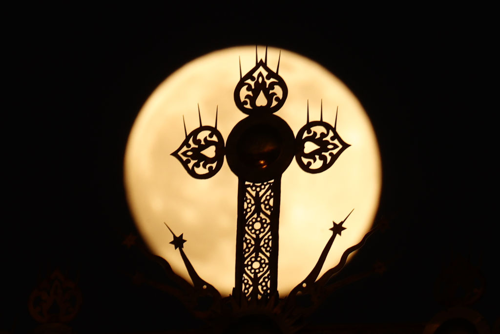 Photos: Snow Moon 2022 brightens the night sky