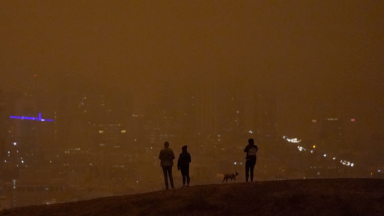 Smoke from wildfires turn skies orange over San Francisco, Bay Area