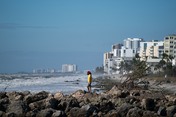 Floridians begin assessing catastrophic Hurricane Ian damage