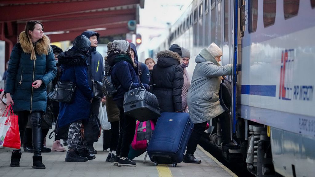 Photos: Russian invasion into Ukraine enters ninth day