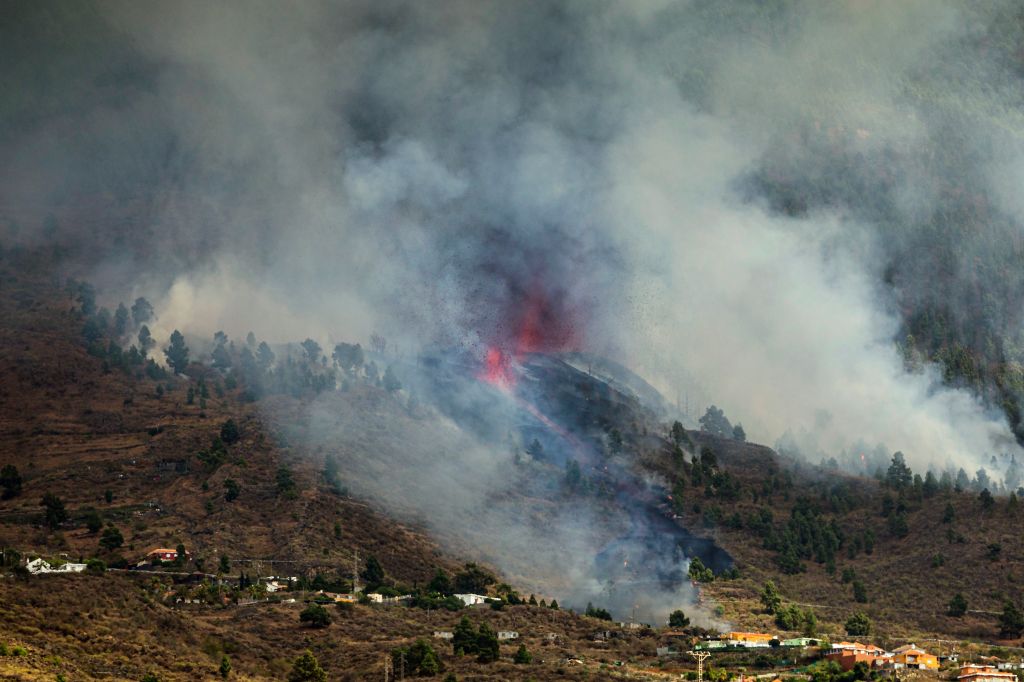 Photos: Volcano on Spain's Canary Islands erupts, sparking mass evacuations