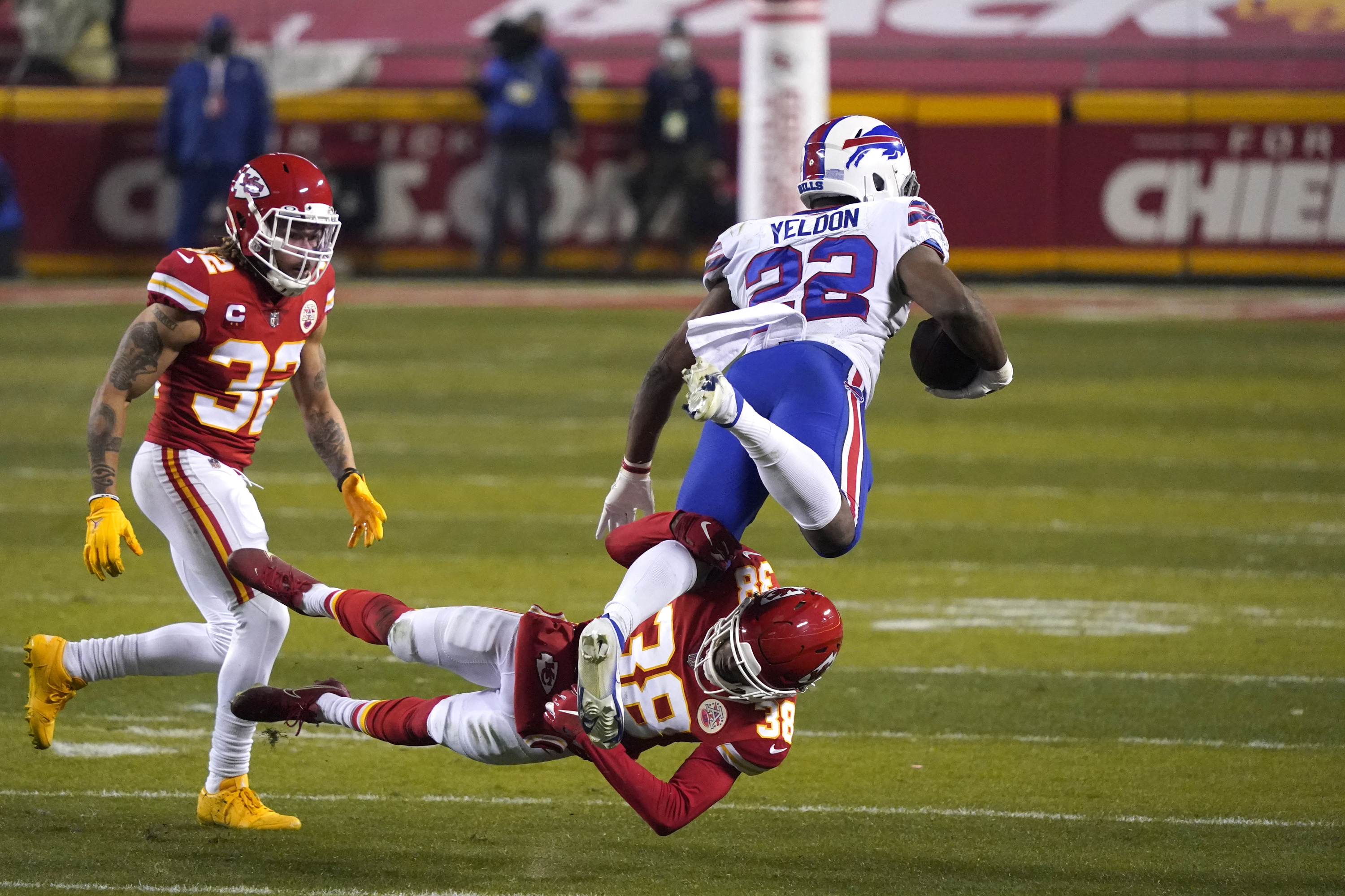 Chiefs top Bills 38-24 in AFC title game, head back to Super Bowl