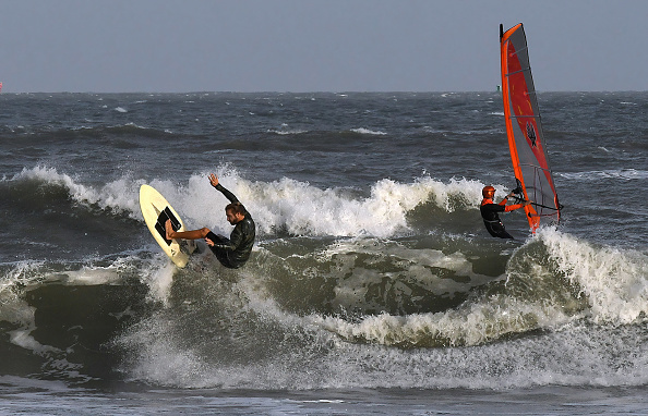 Floridians prep as Tropical Storm Nicole nears landfall