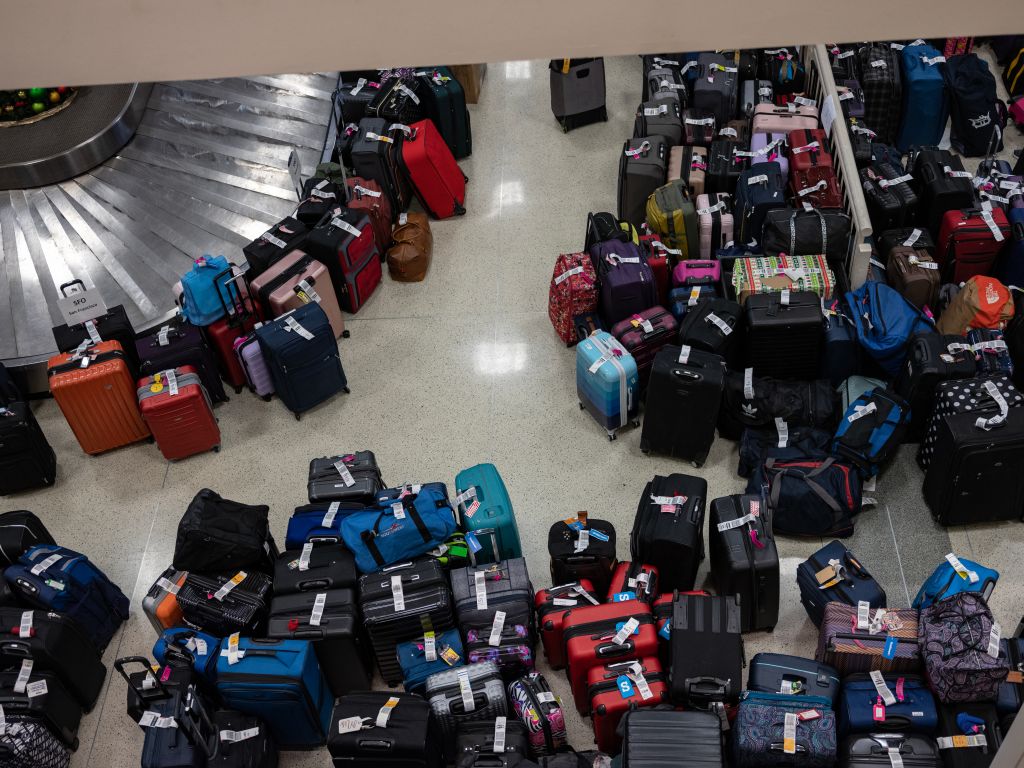 Passengers stranded, bags pile up as Southwest cancels flights