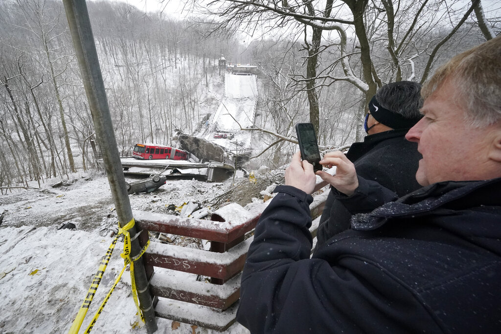 Bridge collapse