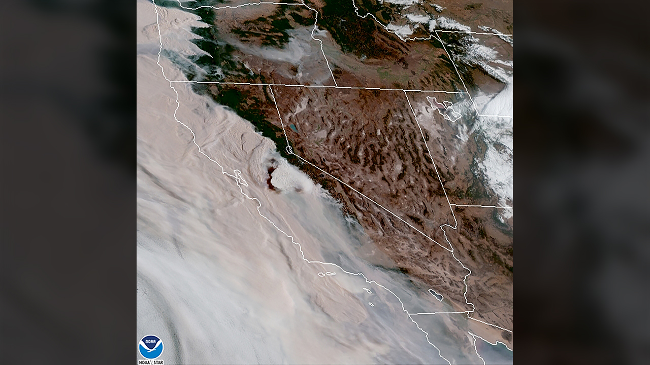 Smoke from wildfires turn skies orange over San Francisco, Bay Area