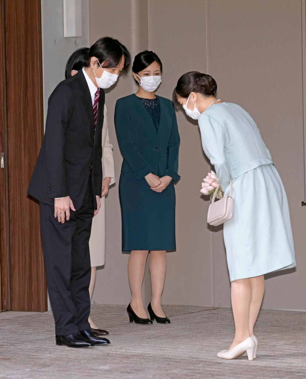 Photos: Japan's Princess Mako marries commoner, loses royal status