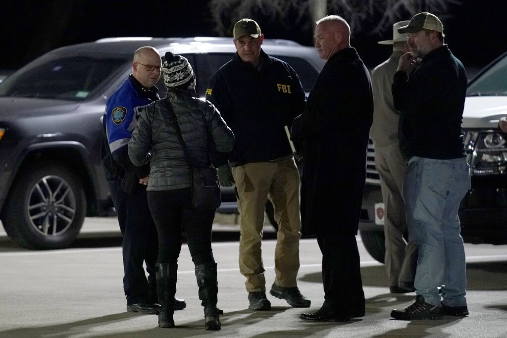 Texas synagogue standoff