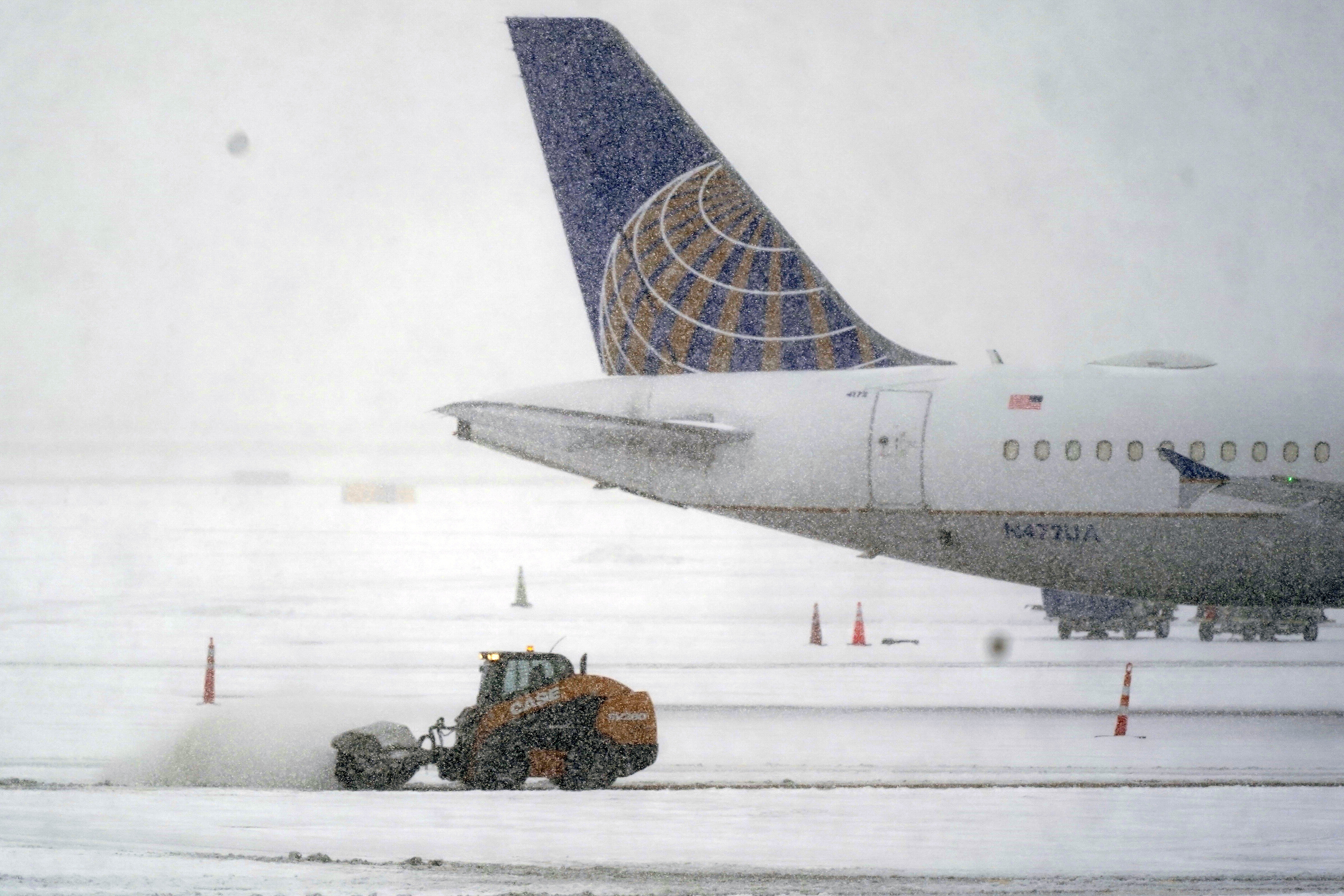 Photos: Winter storm dumps snow, ice on more states