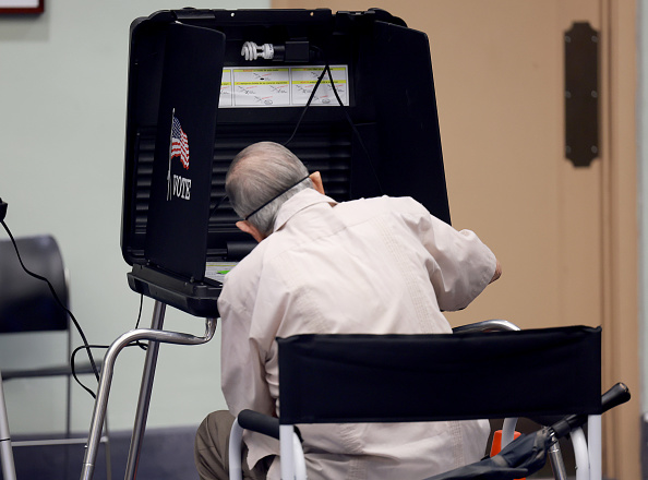 Photos: Voters head to polls for Election Day 2022
